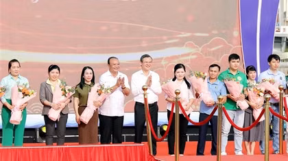 “Nghĩa Đảng lòng Dân” tại Tết Quân Dân trên địa bàn TP Cần Thơ