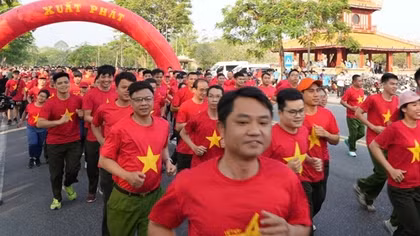 Công an các địa phương tham gia Ngày chạy Olympic vì sức khỏe toàn dân - Vì An ninh Tổ quốc