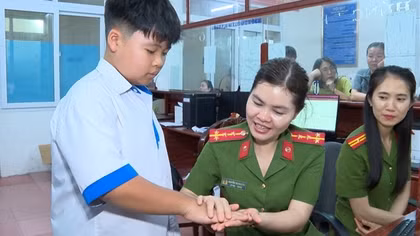 Công an Thanh Hóa xuyên lễ phục vụ nhân dân
