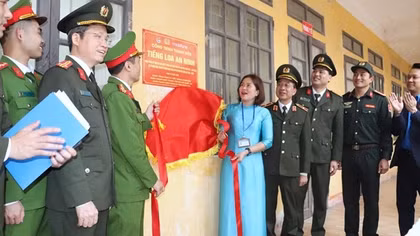 Đoàn thanh niên Cục Tổ chức cán bộ phối hợp tổ chức nhiều chương trình tại Hưng Yên