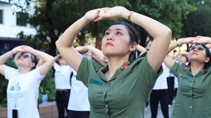 Y tế phải đi trước một bước - đến với người dân khi họ còn khỏe