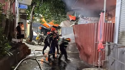 Cháy cơ sở sản xuất bánh mỳ, 2 người tử vong
