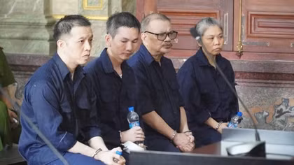 Khởi tố thêm 3 cựu cán bộ “phù phép” nhà đất công ở TP Hồ Chí Minh