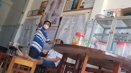 Từ phản ánh của Báo CAND, xã Tây Hòa chỉ đạo xử lý nghiêm vụ “thầy” chữa bệnh là… bệnh nhân tâm thần
