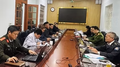 Điểm tựa cho ngư dân vươn khơi bám biển