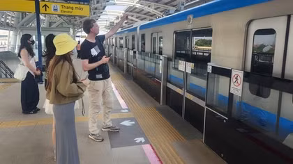 Hơn 19,4 triệu lượt hành khách đi metro số 1 sau hơn một năm vận hành