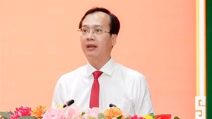 Tập trung thực hiện ba khâu đột phá chiến lược, đưa Vĩnh Long phát triển nhanh và bền vững