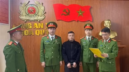 Công an xã Hoá Quỳ: Uốn nắn từ gốc, giữ bình yên từ cơ sở