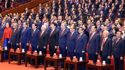 Quyết định những vấn chiến lược đối với tương lai, vận mệnh của dân tộc
