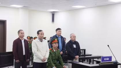 Hai cựu lãnh đạo Ban Quản lý dự án tỉnh Đắk Lắk cùng lĩnh án 8 năm tù