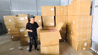 Liên tiếp phát hiện hàng quá cảnh “đội lốt” hàng hiệu, giả mạo xuất xứ Việt Nam