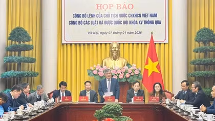 Công bố Lệnh của Chủ tịch nước về 12 luật