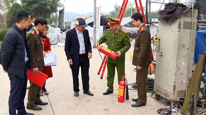 Công an Lạng Sơn: Giữ bình yên đón xuân về