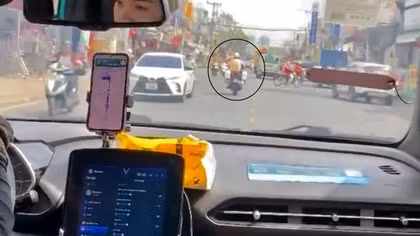 Việc ân nghĩa trên đường và lời cảm ơn chưa kịp nói