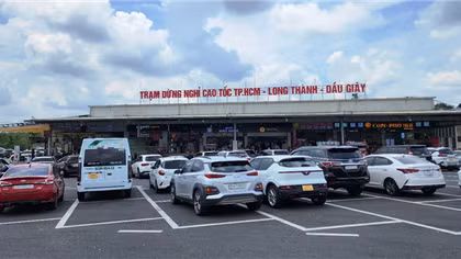 Trước 30/4 phải hoàn thành tiến độ trạm dừng nghỉ trên cao tốc Bắc-Nam