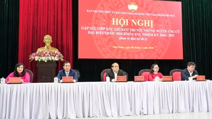 Ứng viên đại biểu Quốc hội giải đáp nhiều kiến nghị của cử tri TP Huế