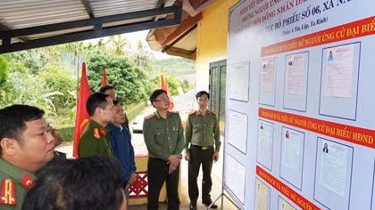 Công an cơ sở nắm chắc địa bàn đảm bảo an ninh, trật tự ngày bầu cử