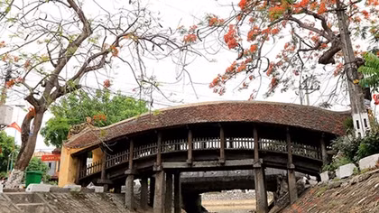 Cầu ngói Hải Hậu