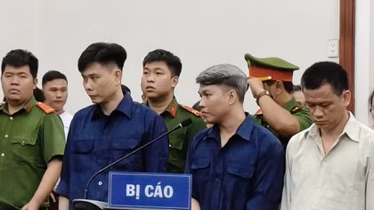 Tử hình kẻ mua bán ma túy cất giữ súng để phòng thân