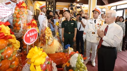 Lễ giỗ tập thể và dâng hương các Anh hùng Liệt sĩ hy sinh trong Xuân Mậu Thân 1968