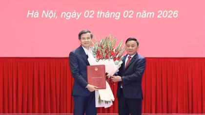 Đồng chí Đoàn Minh Huấn giữ chức Bí thư Đảng ủy Học viện Chính trị quốc gia Hồ Chí Minh