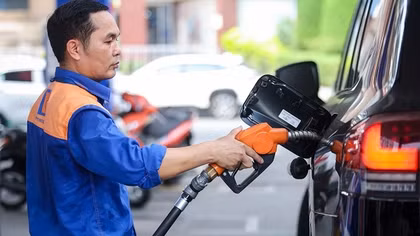 Đề xuất miễn thuế với xăng dầu đến hết tháng 6/2026