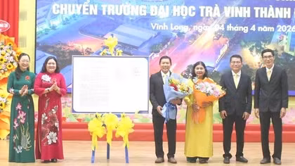 Công bố Quyết định chuyển Trường Đại học Trà Vinh thành Đại học Trà Vinh