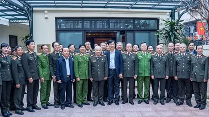 Ấm tình đồng chí, lan tỏa niềm tin vào tầm nhìn trăm năm của Thủ đô
