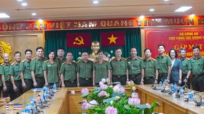 Cục Công tác Chính trị gặp mặt truyền thống lực lượng Tham mưu và Tài chính Công an nhân dân