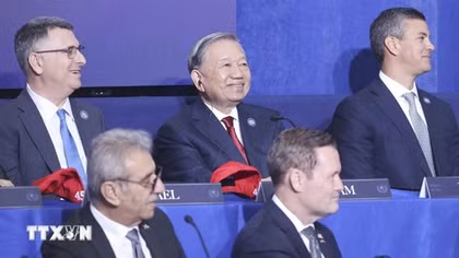 “Đối ngoại toàn diện ở tầm cao mới” vì hòa bình và phát triển