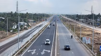 TP Hồ Chí Minh tháo gỡ khó khăn, tăng tốc các công trình giao thông trọng điểm quốc gia