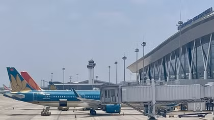 Hơn 95% dân số có thể tiếp cận sân bay trong bán kính 100km