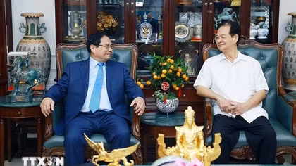 Thủ tướng chúc Tết nguyên lãnh đạo Đảng, Nhà nước và dâng hương các cố lãnh đạo