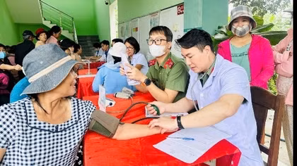 Nhiệm vụ chính trị luôn gắn với khát vọng đổi mới