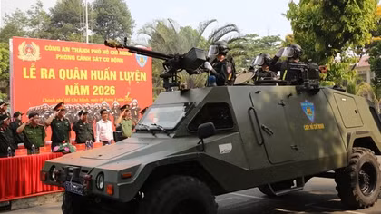 Những "lá chắn thép" ra quân huấn luyện vì bình yên thành phố mang tên Bác Hồ