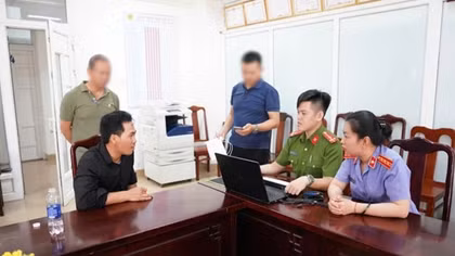 Tử hình kẻ nhắn vợ “Chuẩn bị bốn cái quan tài” rồi xuống tay tàn độc