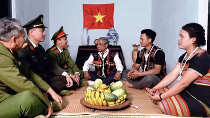 Kỳ cuối: Gần dân để phục vụ tốt nhất - Mệnh lệnh từ con tim