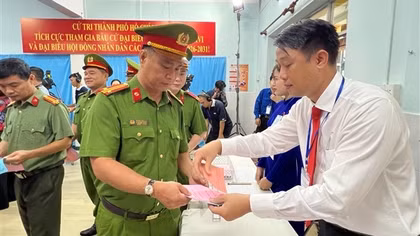 9,7 triệu cử tri TP Hồ Chí Minh tham gia bầu cử