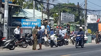 Đóng cừ bê tông, 2 công nhân ở Cà Mau bị điện giật tử vong