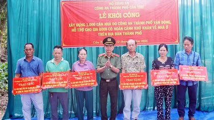 Công an TP Cần Thơ khởi công xây dựng 1.000 căn nhà tặng các gia đình khó khăn