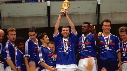Zidane "nắm" tuyển Pháp: bước ngoặt lớn của Les Bleus