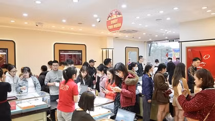 Giá vàng giảm gần 2 triệu đồng/lượng