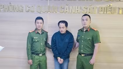Mượn danh công ty cũ lên mạng lừa hỗ trợ vay tín dụng, chiếm đoạt hơn 800 triệu đồng