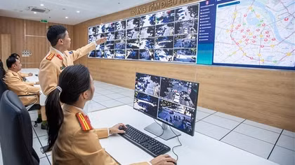 10 ngày, hơn 2.000 ô tô và xe máy bị phạt nguội ở Hà Nội