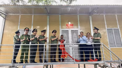 Thêm nhiều hộ nghèo ở Quảng Trị được an cư từ chương trình xóa nhà tạm