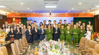 FPT Telecom và Trung tâm RAR- Bộ Công an ký kết Hợp đồng triển khai dịch vụ xác thực điện tử qua VNeID