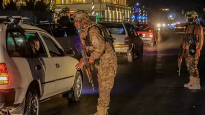 Pakistan khai hoả, tuyên bố chiến tranh với Afghanistan