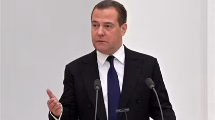 Phó chủ tịch Hội đồng An ninh Nga Medvedev ca ngợi Tổng thống Trump