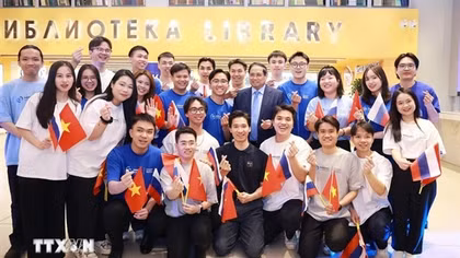 Thủ tướng Phạm Minh Chính thăm đại học hàng đầu của Liên bang Nga