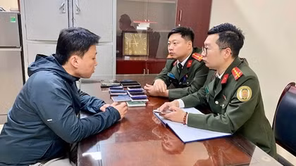 Nhóm đối tượng người nước ngoài nhập cảnh vào Việt Nam để hoạt động lừa đảo